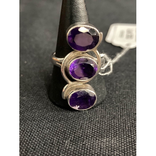 253 - 925 silver amethyst set ring, size R