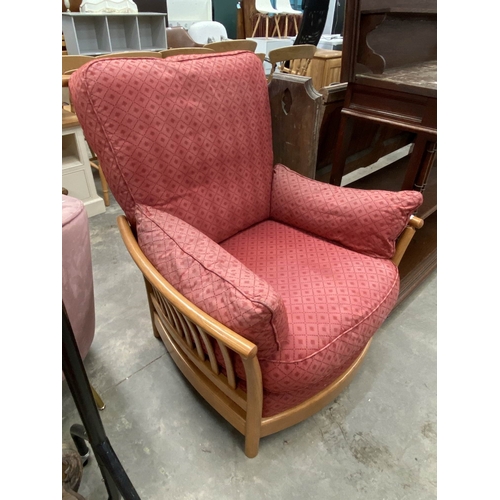 72 - Ercol Renaissance spindle back armchair 98H 84W
