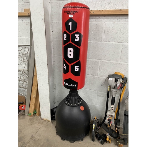 Lot 5         