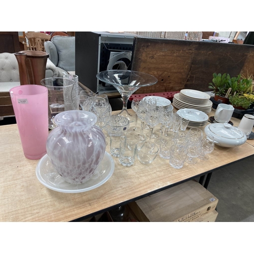 479 - Denby Home 'Monsoon' 6 dinner and 6 supper plates, Krister dinner wares  (16 pieces), large cocktail... 