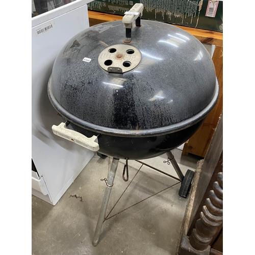154 - Weber drum BBQ