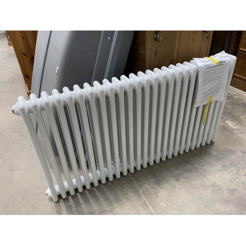 158 - Victorian style cast radiator (Eastbrook) 60H 115W 111D (NEW)