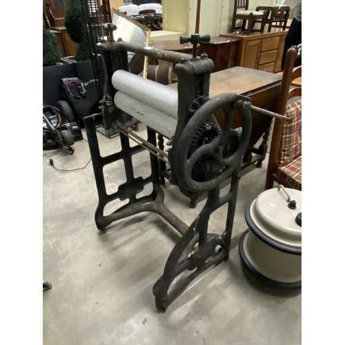 Lot 40        