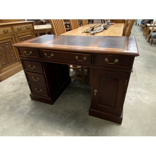 Lot 40        