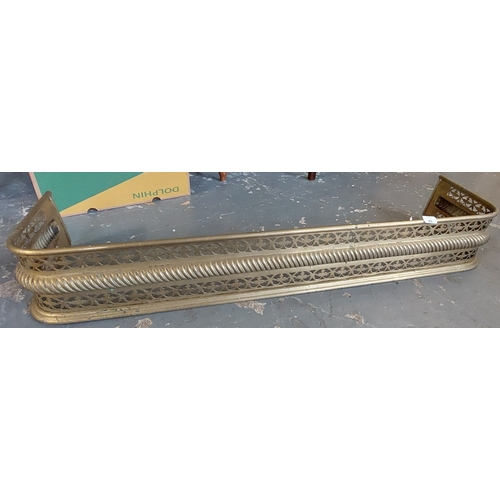 46 - Geo. Brass Fender – 4ft Long