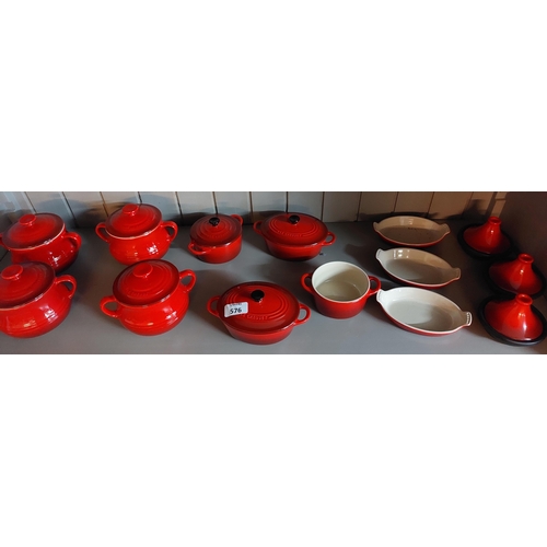 576 - Le Cruset Bowls, Dishes