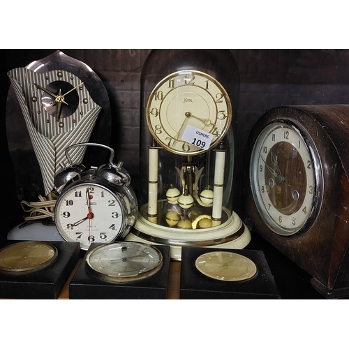 109 - 4 Clocks + Barometer