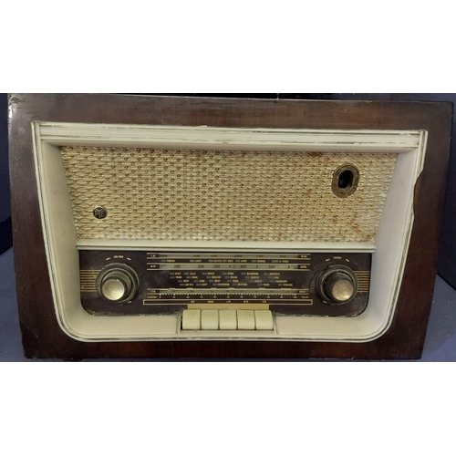 261 - K.P. Cream Bakelite Radio & PYE Radio