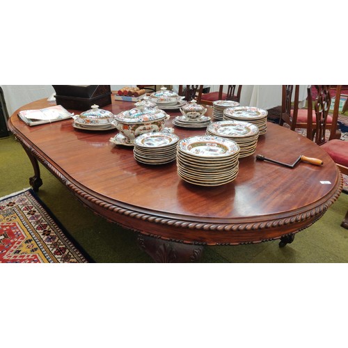 451 - Extending Mahogany Rope-Edge Dining Table Ball + Claw Feet
Size 260cmL x 142cmW