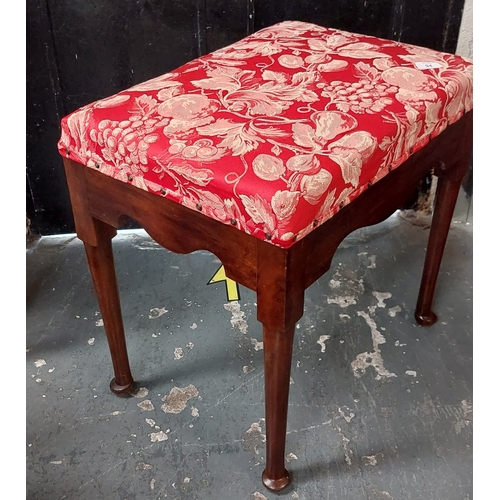 94 - Padded Dressing Stool