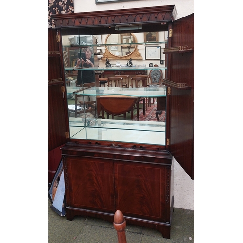 416 - Inlaid Mahogany Fitted Cocktail / Drinks Cabinet