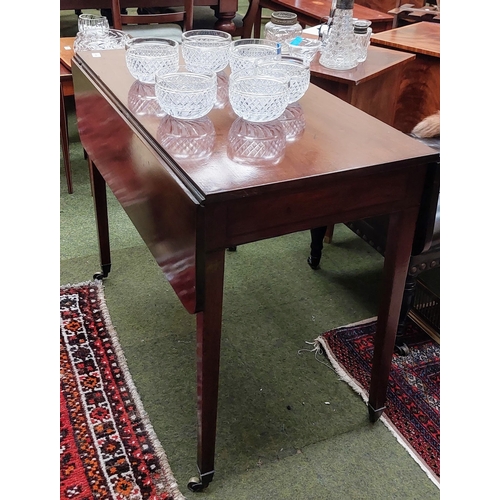 466 - Georgian Mahogany Pembroke Table