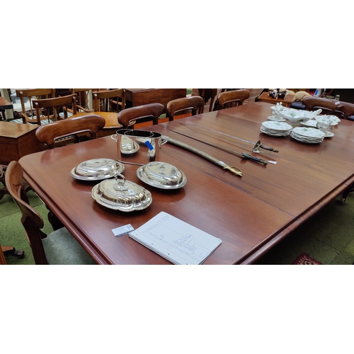 460 - Victorian Dining Table with 4 Extra Leaves and Additional Centre Leg - C. 400cm L x 140cm W (With Al... 