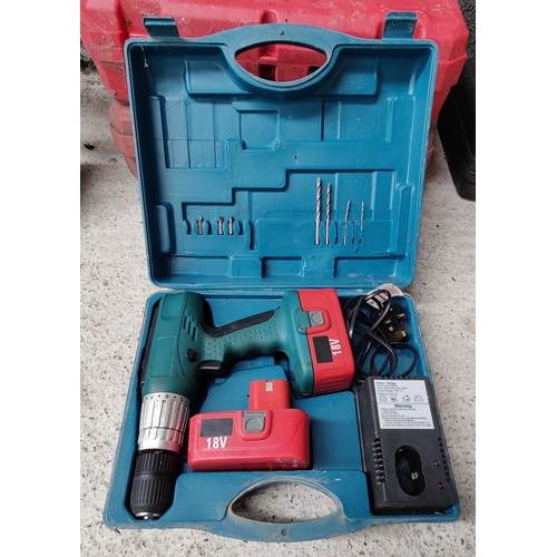 144 - 18V Drill with 2 Batteries and Charger