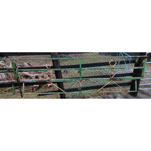 264 - Split Folding Green Metal Gate - 2 Sections - C. 280cm each