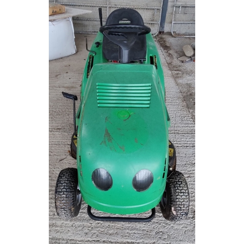 287 - John Deere Sabre 1336 HR Ride on Mower