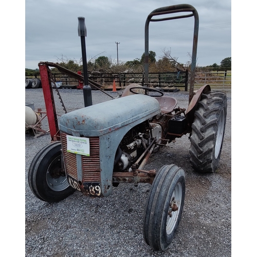 316 - Ferguson 20. Diesel. 29/1/1959.