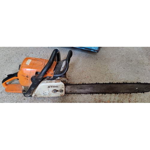 245 - Chainsaw - Stihl MS290 - 20 inch bar