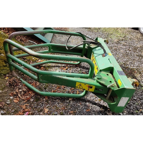 332 - McHale Round Bale Handler