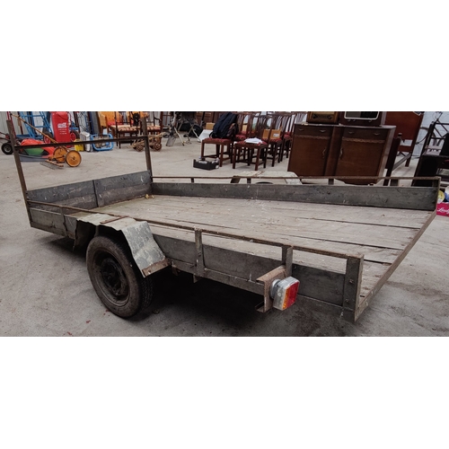 255 - Flatbed Single Axle Trailer - 9 foot x 5 foot