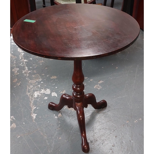 7 - Georgian Circular Pod Occasional Table - C. 61cm Diameter