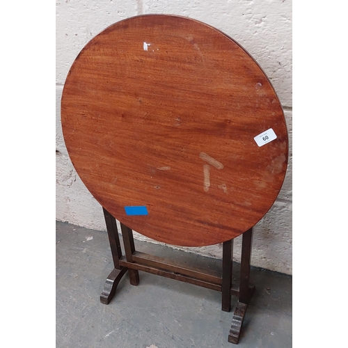 60 - Circular Mahogany Tip-Up Table / Screen - C. 51cm Diameter