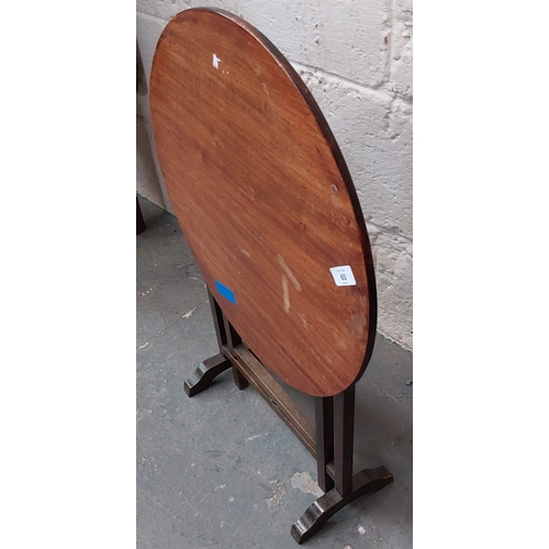 60 - Circular Mahogany Tip-Up Table / Screen - C. 51cm Diameter