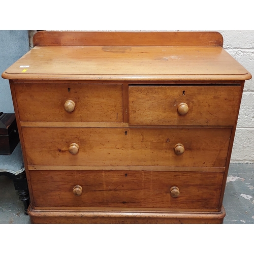 68 - Victorian Mahogany Chest of Drawers - 2 Over 2 Drawers