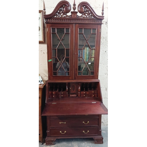 150 - Fitted Interior Mahogany Bureau Bookcase with Astragal Glazed Doors and Friese Carved Top - C. 96cm ... 