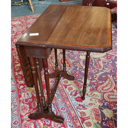 265 - Neat Size Mahogany Sutherland Gate Leg Table with Inlay and Crossbanding - C. 54cm L x 58cm H