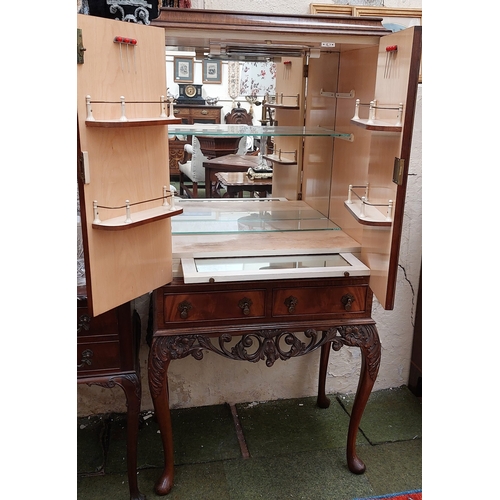 406 - Flamed Mahogany Drinks Cabinet on a 2-Drawer Carved Base - C. 70cm W x 50cm D x 153cm H