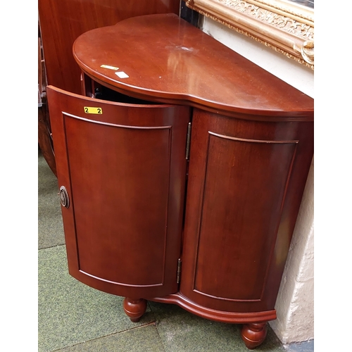 490 - Mahogany Bow Front Half Moon Drinks Cabinet - 96cm W x 45cm D x 83cm H