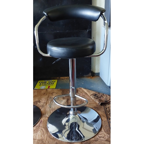 611 - Pair of Chrome Breakfast Bar Stools