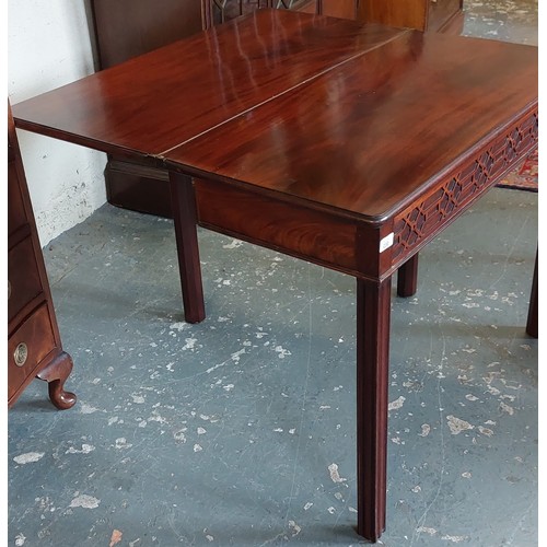 230 - George III Mahogany Turn Over Leaf Tea Table with Japanese Style Carving - C. 91cm W x 45cm D x 74cm... 