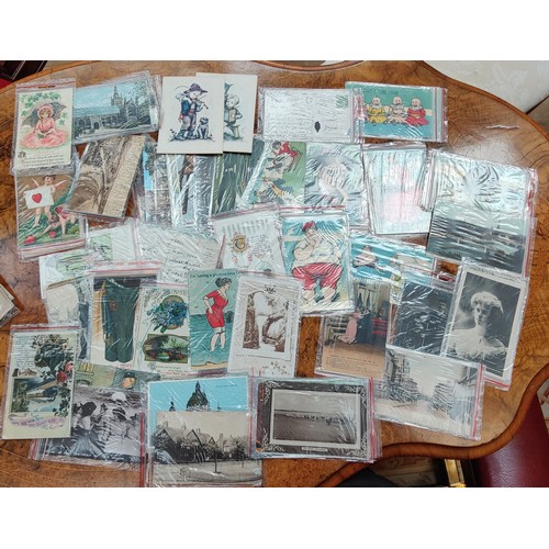 571 - Collection of Postcards