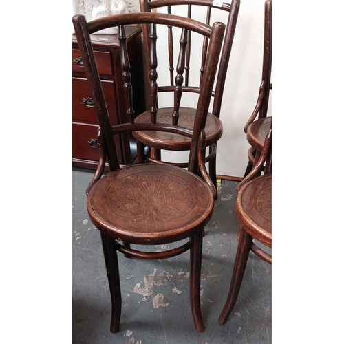 23 - 4 Bentwood Chairs