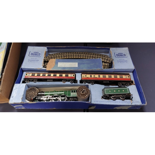 55 - Hornby Dublo Train Set