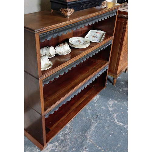 291 - Mahogany 3 Shelf Floor Bookcase - C. 92cm W x 25cm D x 89cm H