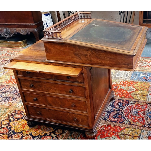 268 - Rosewood Sliding Top Davenport with Gilt Tooled Leather Slope and 4 Drawers to one Side. - C. 59cm W... 