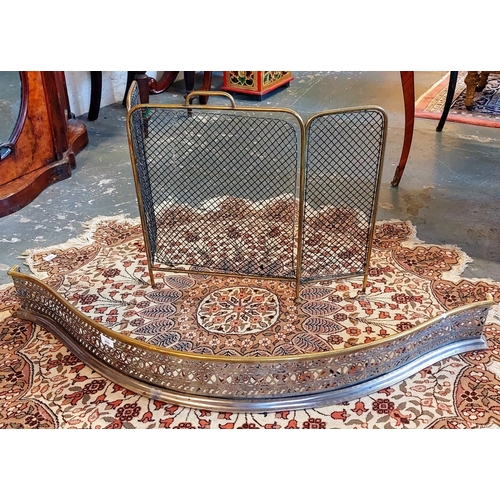 292 - Regency Curved Brass and Metal Fender - C. 116cm W & Brass and Mesh Folding Fire Guard