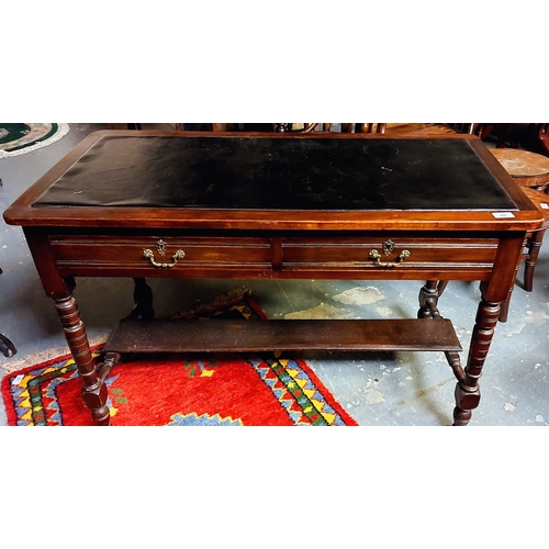 69 - Mahogany Leather Top Writing Desk with2 Drawers and a Flat Stretcher Base - C. 108cm W x 54cm D x 68... 