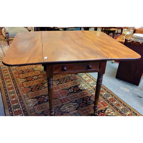 324 - Victorian Mahogany Drop Leaf Pembroke Table on Brass Castors - C. 107cm W x 62cm D x 72cm H