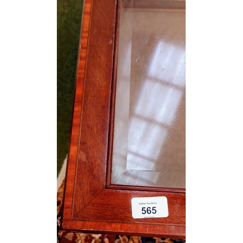 565 - Neat Inlaid Mahogany Lift Top Display Table - C. 88cm W x 45cm D x 46cm H