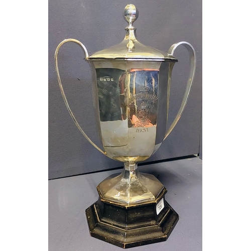 725 - Large Sheffield Silver Presentation Cup & Lid - 