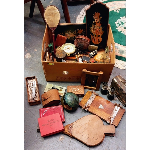 118 - Good Box of Miscellaneous Collectible & Vintage Items