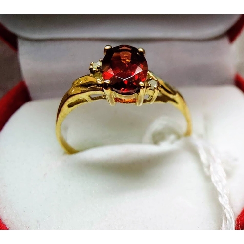 643 - 9 Ct Gold Garnet & Diamond Ring - Size N (16.9mm)