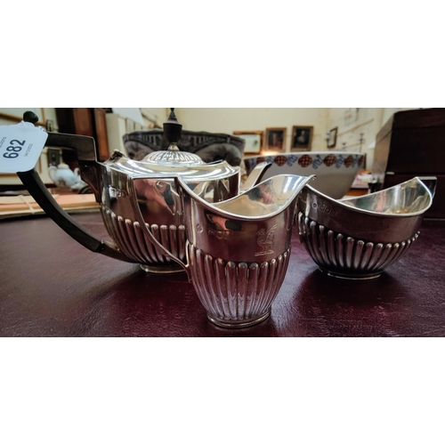 682 - An Edwardian Silver Bachelor Tea Service, London 1905. Hutton & Sons. 407 grams