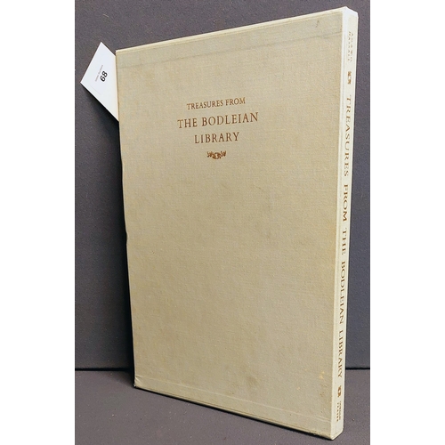 68 - Treasures From The Bodleian Library - AG & WO Hassall - Gordon Fraser London 1976 - In Slip Case