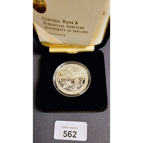 562 - 3 Cased Central Bank of Ireland - Sterling Silver Proof €10 Coin 2007, Fine Gold Proof €20 Coin 2007... 