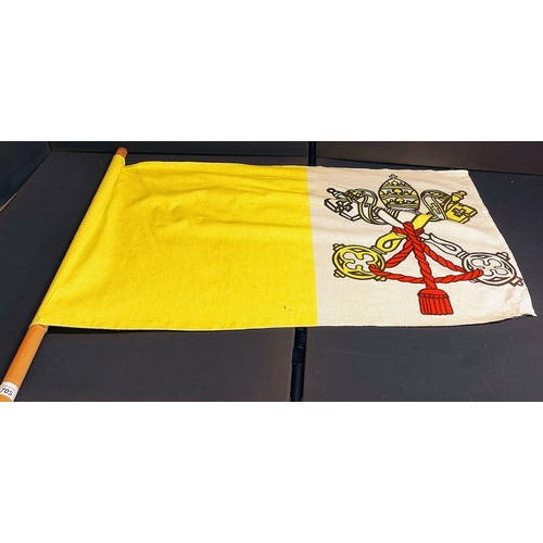 705 - Papal Flag